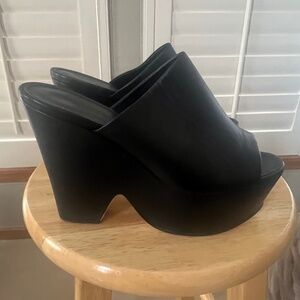 Victoria Beckham leather wedge sandals - Black 39/9..  Unworn with bag/tags